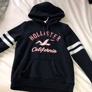 hollister sweatshirt